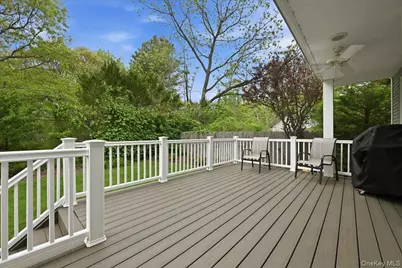 1811 Wilson Avenue, Merrick, NY 11566 - Photo 41