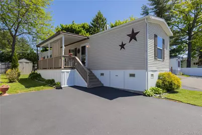 3 North Mountainview Mhp, Stony Point, NY 10980 - Photo 1