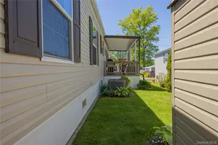 3 North Mountainview Mhp, Stony Point, NY 10980 - Photo 19