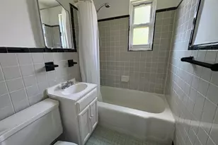 263-45 73rd Ave, Glen Oaks, NY 11004 - Photo 7