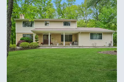 4 Lochness Lane, New City, NY 10956 - Photo 1