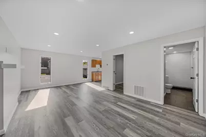 1-18 Willow Way #7, Rhinebeck, NY 12572 - Photo 5