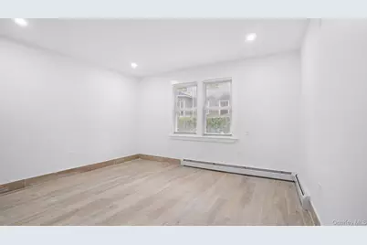 1616 Hammersley Avenue, Bronx, NY 10469 - Photo 17