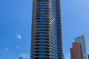 200 E 61st St, New York, NY 10065 - Photo 9