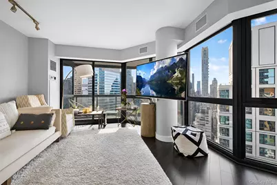 200 E 61st Street #35B, New York, NY 10065 - Photo 1