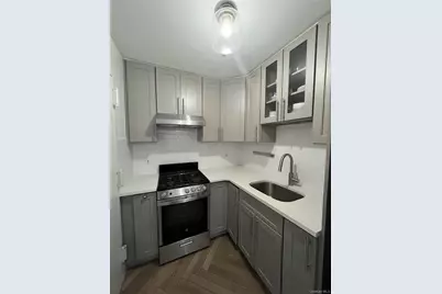 140-24 31st Drive #4C, Flushing, NY 11354 - Photo 5