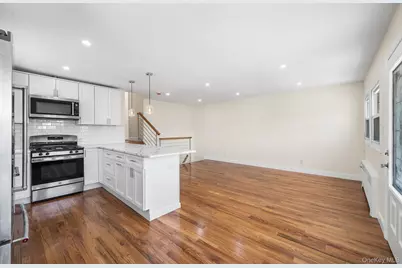 414 Beach 48th Street, Far Rockaway, NY 11691 - Photo 5