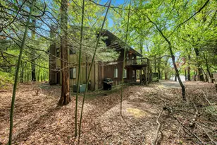 179 Gnarled Hollow Rd, East Setauket, NY 11733 - Photo 7