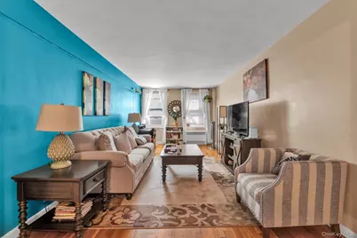 83-35 139 Street #5 S, Briarwood, NY 11435 - Photo 3