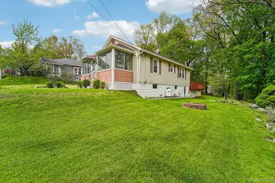 23 Ardmore Street, New Windsor, NY 12553 - Photo 3