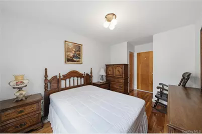6110 76th Street, Middle Village, NY 11379 - Photo 11
