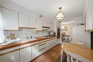 61-10 76th St, Middle Village, NY 11379 - Photo 9