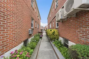 61-10 76th St, Middle Village, NY 11379 - Photo 3