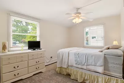 33 Fraternity Lane, Stony Brook, NY 11790 - Photo 23