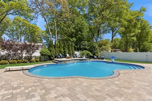17 Erita Ln, Smithtown, NY 11787 - Photo 33