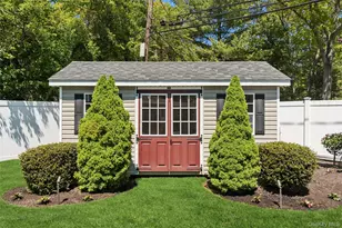 17 Erita Ln, Smithtown, NY 11787 - Photo 35