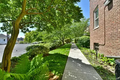 84-49 168th Street #1F, Jamaica, NY 11432 - Photo 17