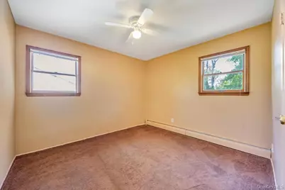 18 Columbine Lane, Kings Park, NY 11754 - Photo 29