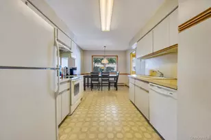 18 Columbine Ln, Kings Park, NY 11754 - Photo 19