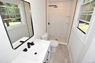 6 Barbara Ave, Port Jefferson Station, NY 11776 - Photo 9