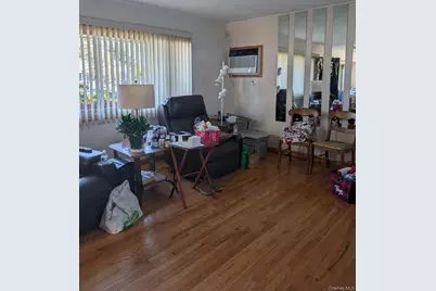 5 Columbia Road, Hicksville, NY 11801 - Photo 13