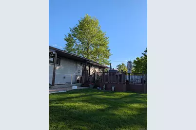 5 Columbia Road, Hicksville, NY 11801 - Photo 3