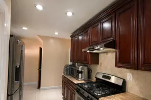 5143 Bell Blvd, Bayside, NY 11364 - Photo 11