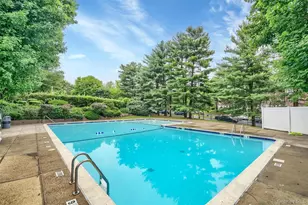33 Fieldstone Dr, Hartsdale, NY 10530 - Photo 29