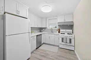 79 N Broadway, White Plains, NY 10603 - Photo 5