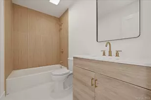 28 Gabon Ln, Coram, NY 11727 - Photo 19