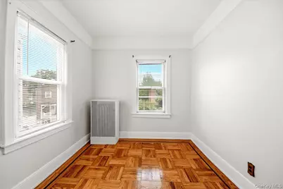 1432 Hobart Avenue, Bronx, NY 10461 - Photo 15