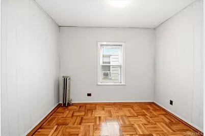 1432 Hobart Avenue, Bronx, NY 10461 - Photo 19