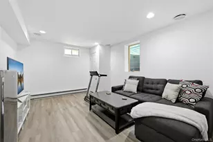 515 High St, Port Jefferson, NY 11777 - Photo 21