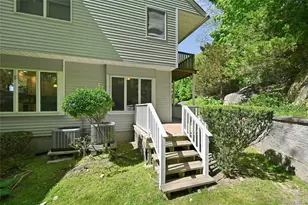 515 High St, Port Jefferson, NY 11777 - Photo 25