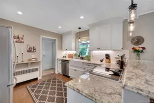 21 Benedict Rd, White Plains, NY 10607 - Photo 13