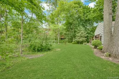 21 Benedict Road, White Plains, NY 10607 - Photo 23