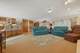 244 Mercury St, East Meadow, NY 11554 - Photo 7