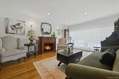 244 Mercury Street, East Meadow, NY 11554 - Photo 11