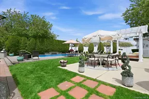 244 Mercury St, East Meadow, NY 11554 - Photo 45