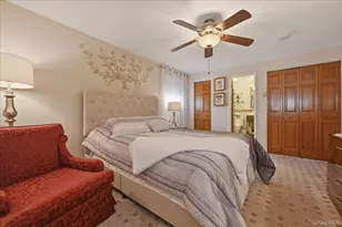 244 Mercury St, East Meadow, NY 11554 - Photo 29