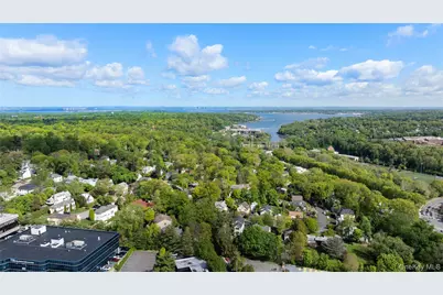 284 Schenck Avenue, Great Neck, NY 11021 - Photo 33
