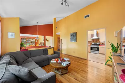 284 Schenck Avenue, Great Neck, NY 11021 - Photo 9