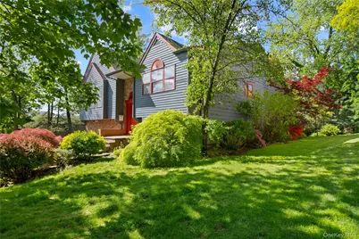 284 Schenck Avenue, Great Neck, NY 11021 - Photo 31