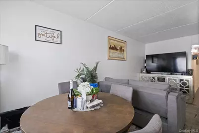 187 Beach 59th Street, Arverne, NY 11692 - Photo 5