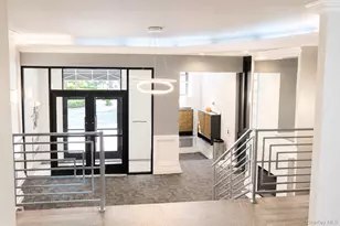 325 Main St, White Plains, NY 10601 - Photo 3