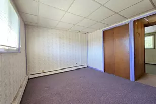 597 Woodland Dr, West Hempstead, NY 11550 - Photo 17