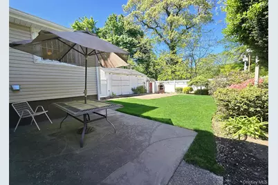 597 Woodland Drive, West Hempstead, NY 11550 - Photo 5