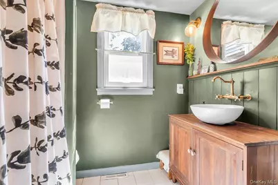 431 Cherry Avenue, West Sayville, NY 11796 - Photo 19