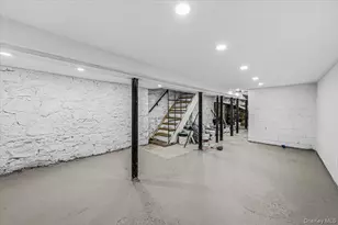 1998 Bergen St, Brooklyn, NY 11233 - Photo 19