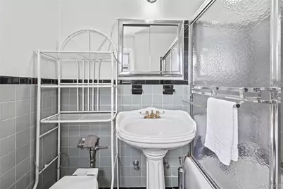 3131 Grand Concourse #2J, Bronx, NY 10468 - Photo 27